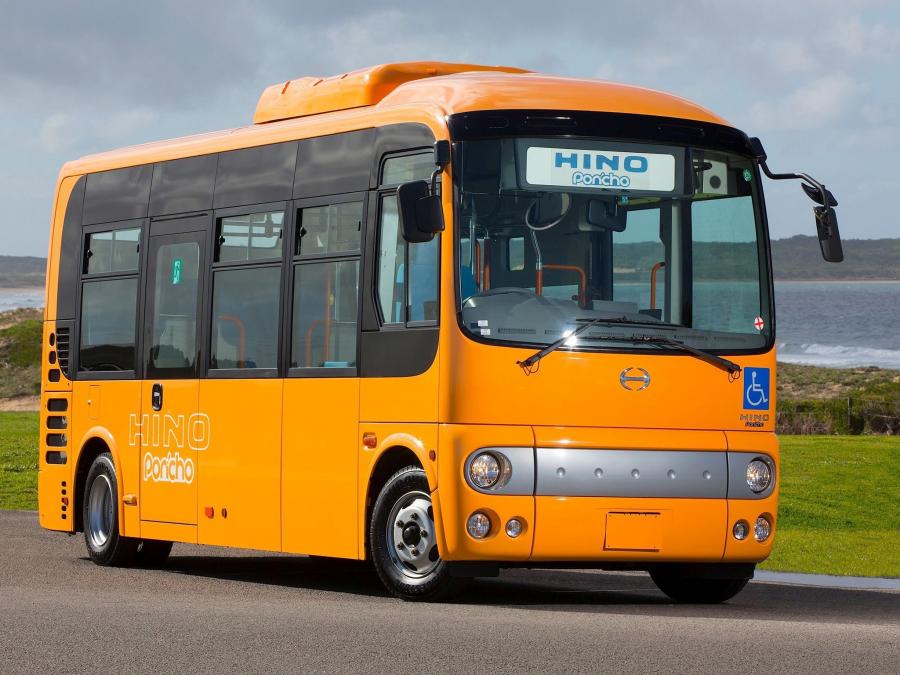 Hino Poncho '2006